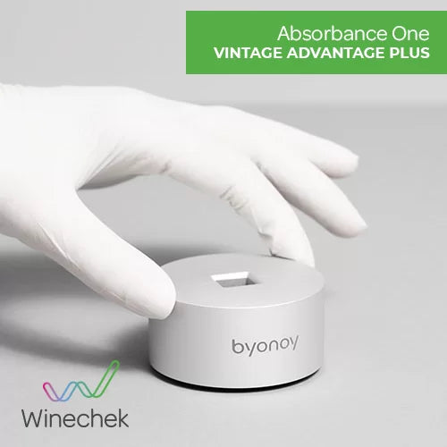 WINECHEK Absorbance ONE Portable Photometer | VINTAGE ADVANTAGE PLUS