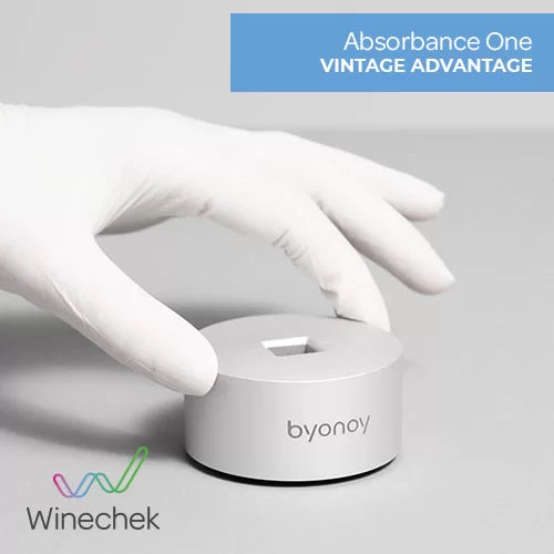 WINECHEK Absorbance ONE Portable Photometer | VINTAGE ADVANTAGE